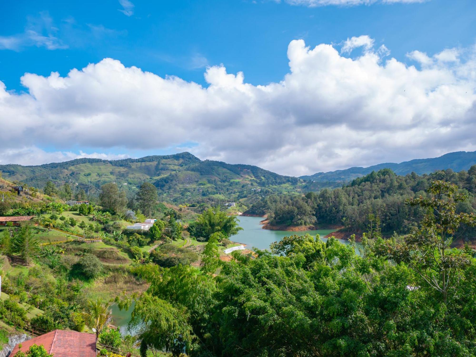 Hermosa Casa De Campo En Guatape Ngoại thất bức ảnh