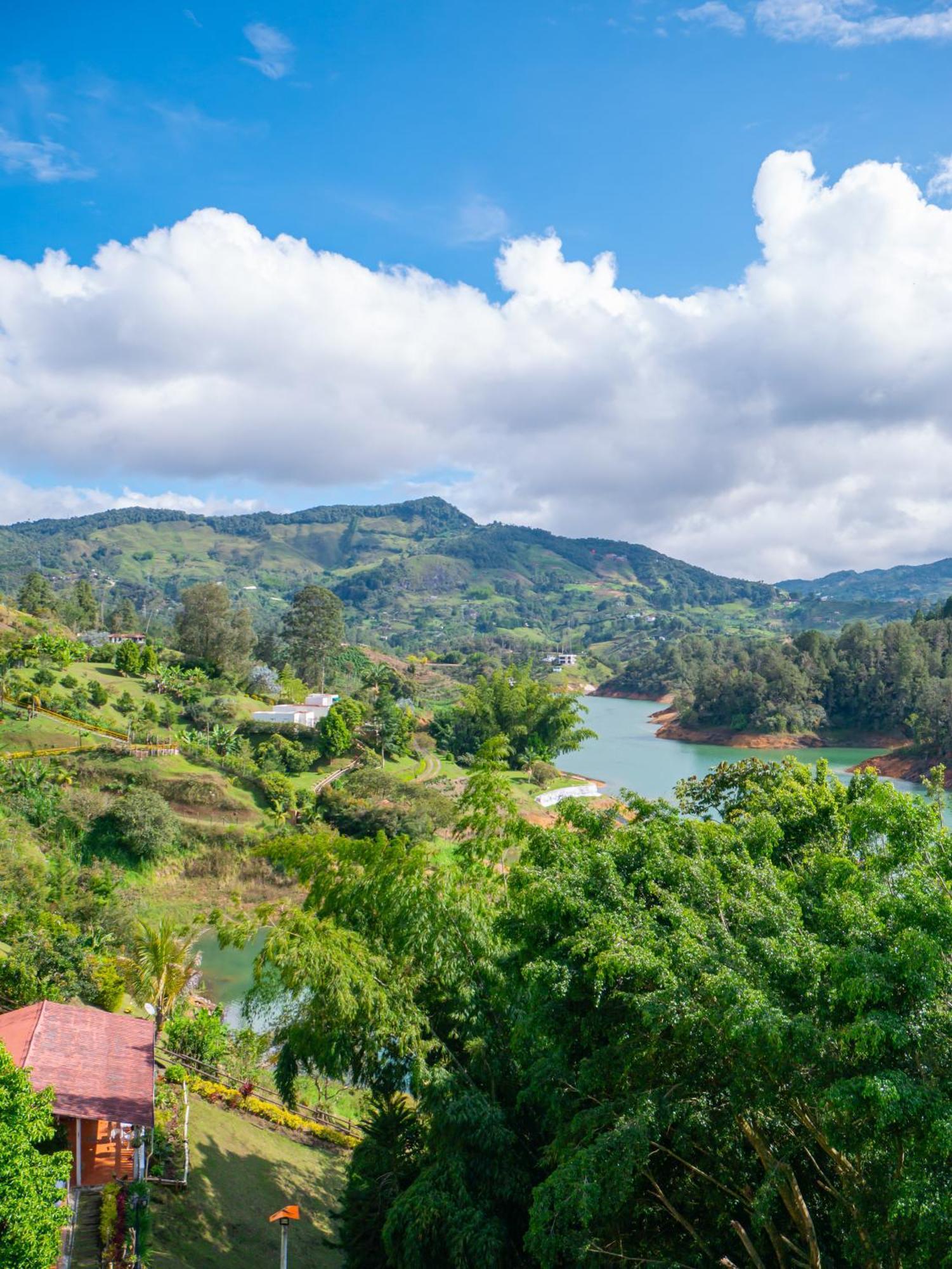 Hermosa Casa De Campo En Guatape Ngoại thất bức ảnh